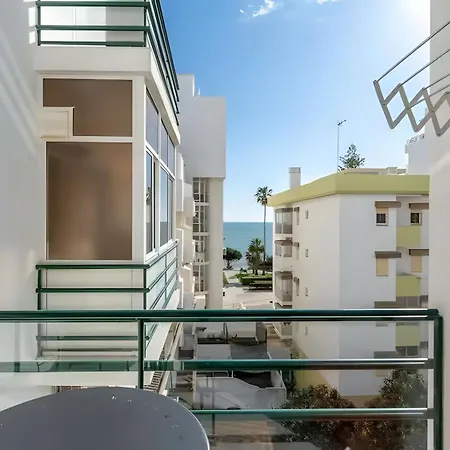 Casa Rosa Dos Ventos * Armação de Pêra